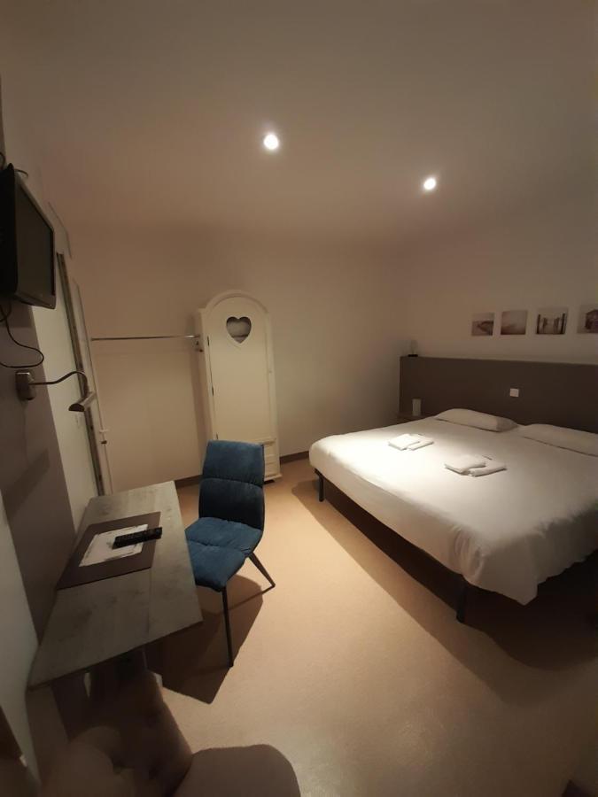 Hotel Les Voyageurs Les Sables-dʼOlonne 외부 사진